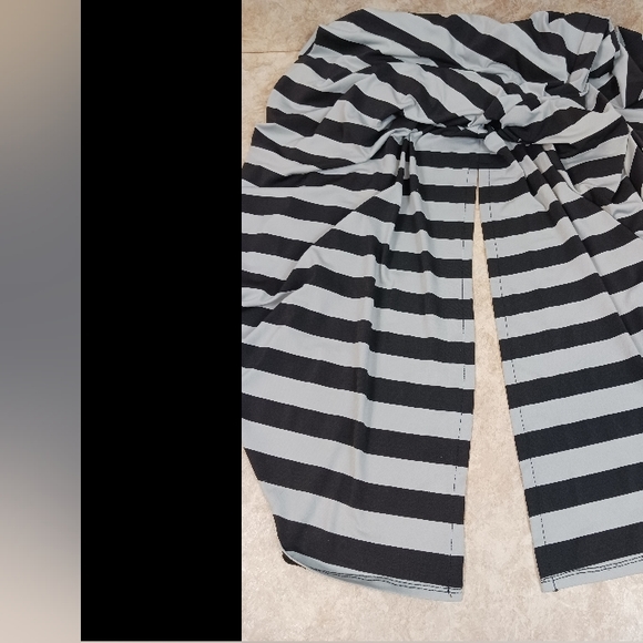 FEVER Striped Maxi Dress Size Small - Picture 6 of 8